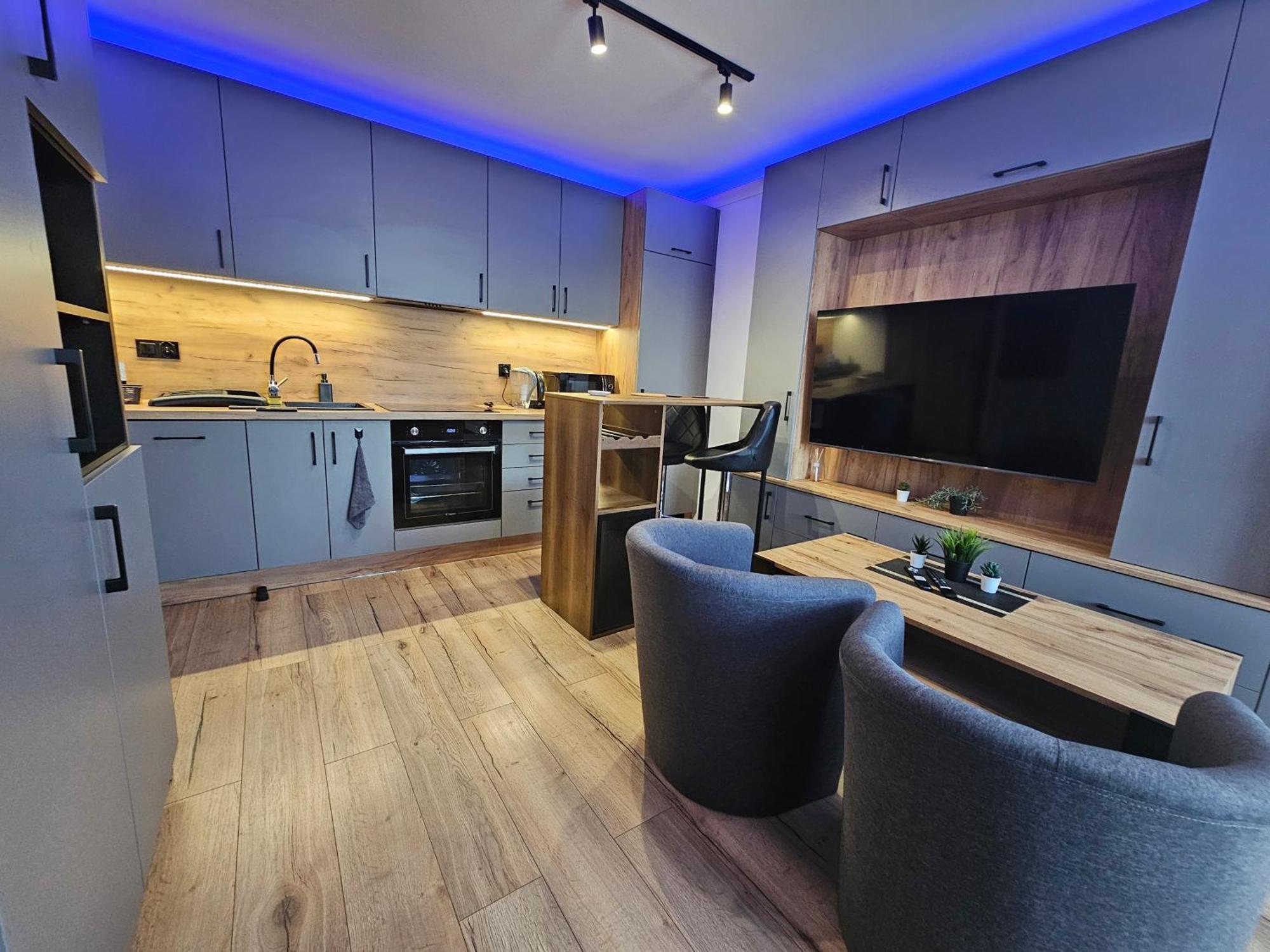 Handy Apartamenty - Mieszkania Na Doby W Centrum Rzeszowa Esterno foto